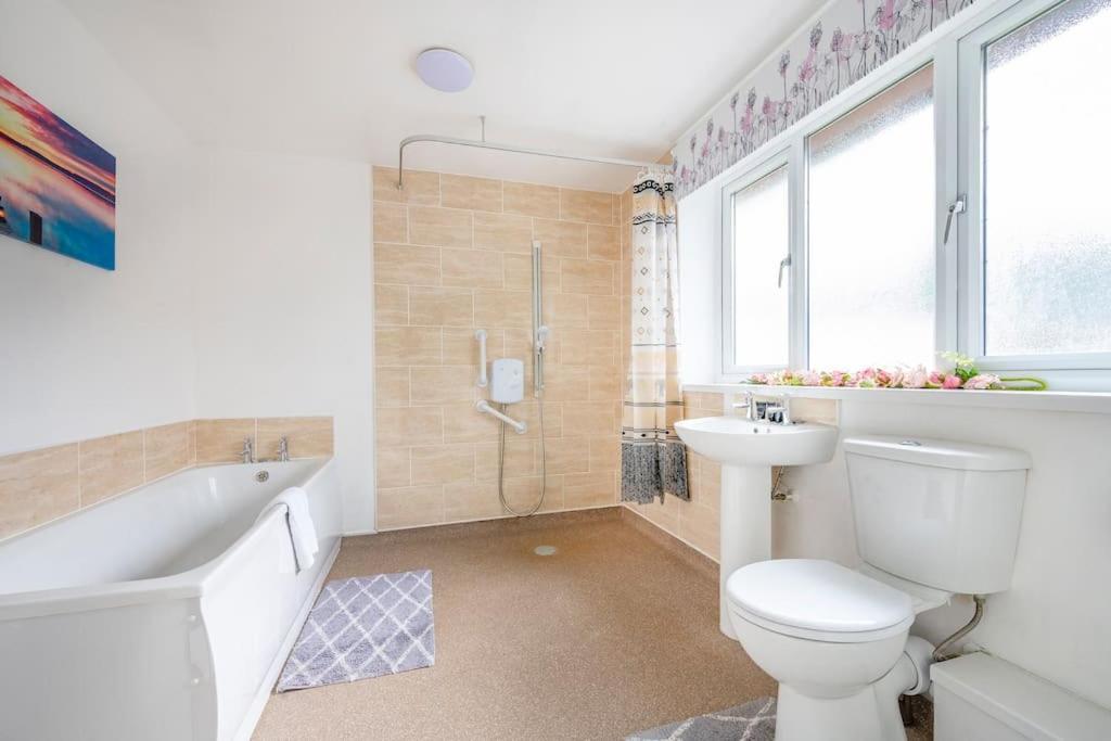 *C.Sani* Setup For Your Most Relaxed & Amazing Stay + Free Parking + Free Fast Wifi * Leeds  Exteriör bild
