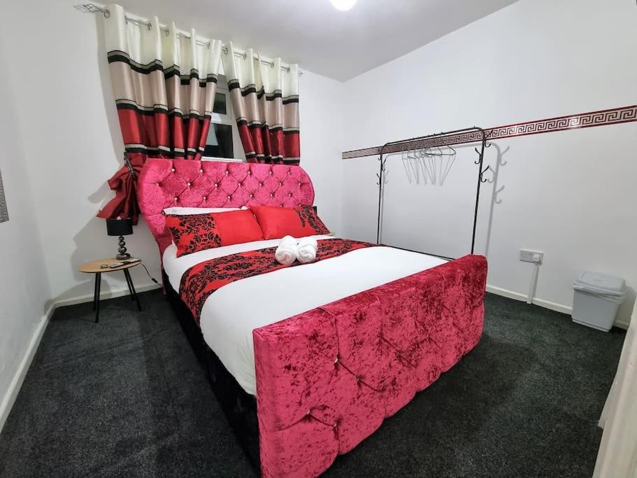*C.Sani* Setup For Your Most Relaxed & Amazing Stay + Free Parking + Free Fast Wifi * Leeds  Exteriör bild