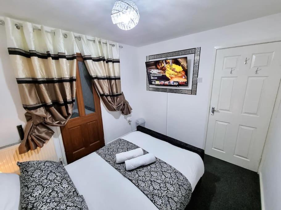 *C.Sani* Setup For Your Most Relaxed & Amazing Stay + Free Parking + Free Fast Wifi * Leeds  Exteriör bild